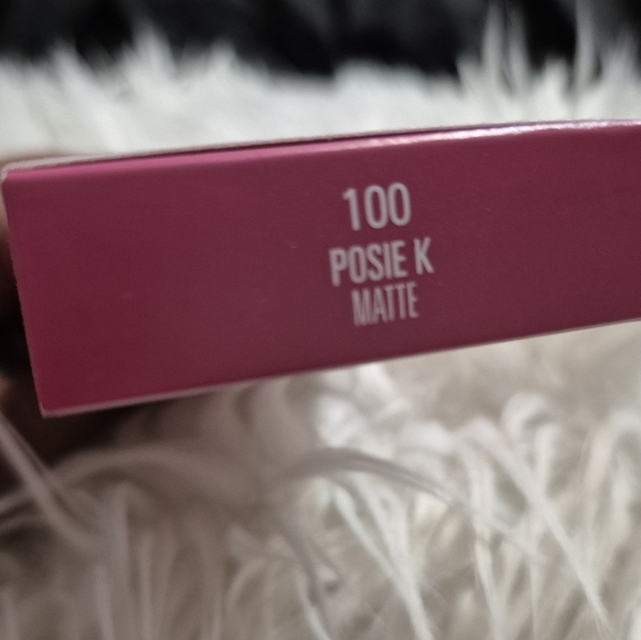 Kylie Matte Liquid Lipstick & Lipliner Set (Kylie Matte 100 Poise K Matte) - Picture 3 of 7